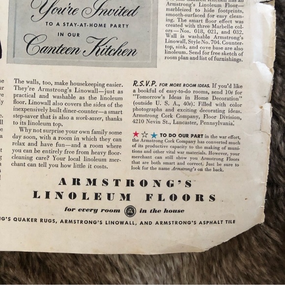 Good Housekeeping Magazine - 25 Cents - October 1942.  Very cool ads and history - Picture 14 of 16